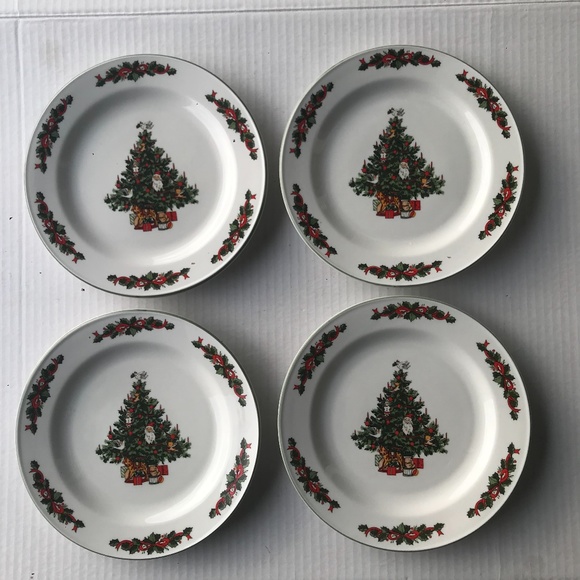Set Of 4 “Christmas Classics” Plates By Citation 7.5” - Picture 2 of 6